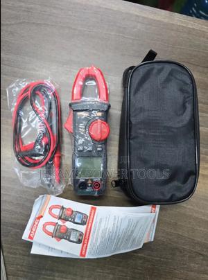 Digital Clamp Meter - main view