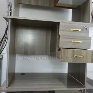 Spacious Tabletop for Books, Laptops, and Study Materials