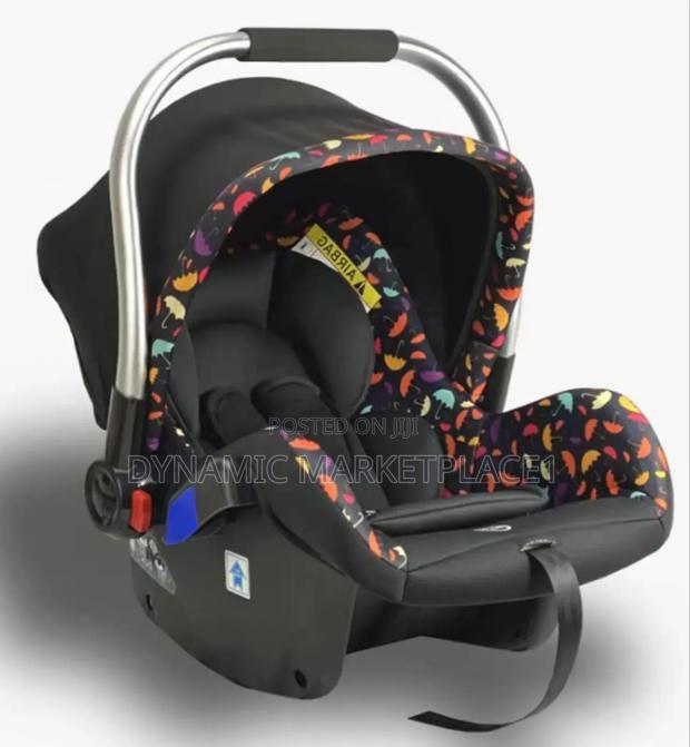 3-in-1 Baby Car Seat, Carry Cot, Rocker With Umbrella Print