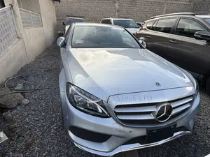 Mercedes-Benz C180 2018 Silver