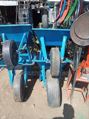 Hii Ndio Wheelbarrow Poa 
Strong, Stable Long-Lasting