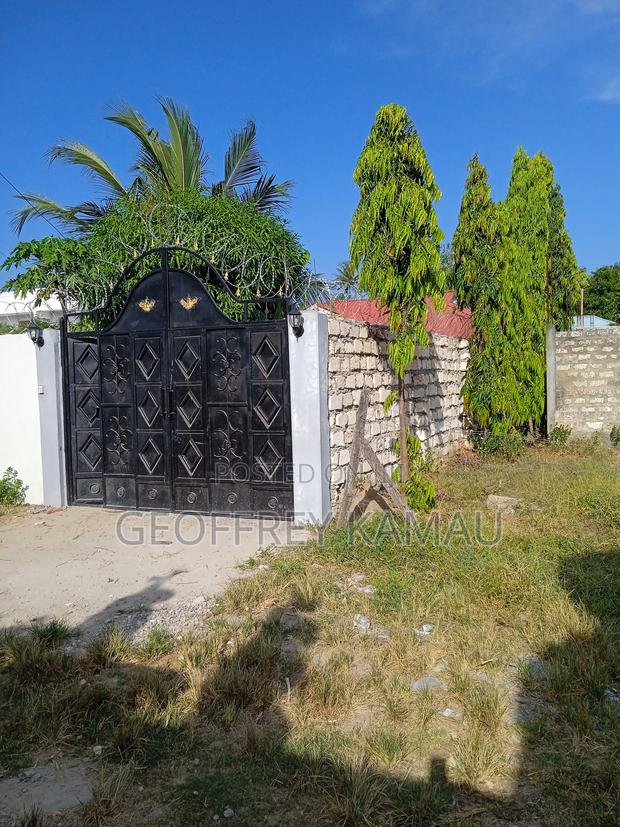 3bdrm Bungalow in Mtwapa for sale - thumbnail 14