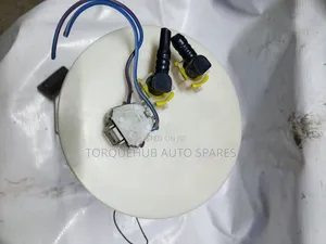 Toyota Hilux Petrol Fuel Pump