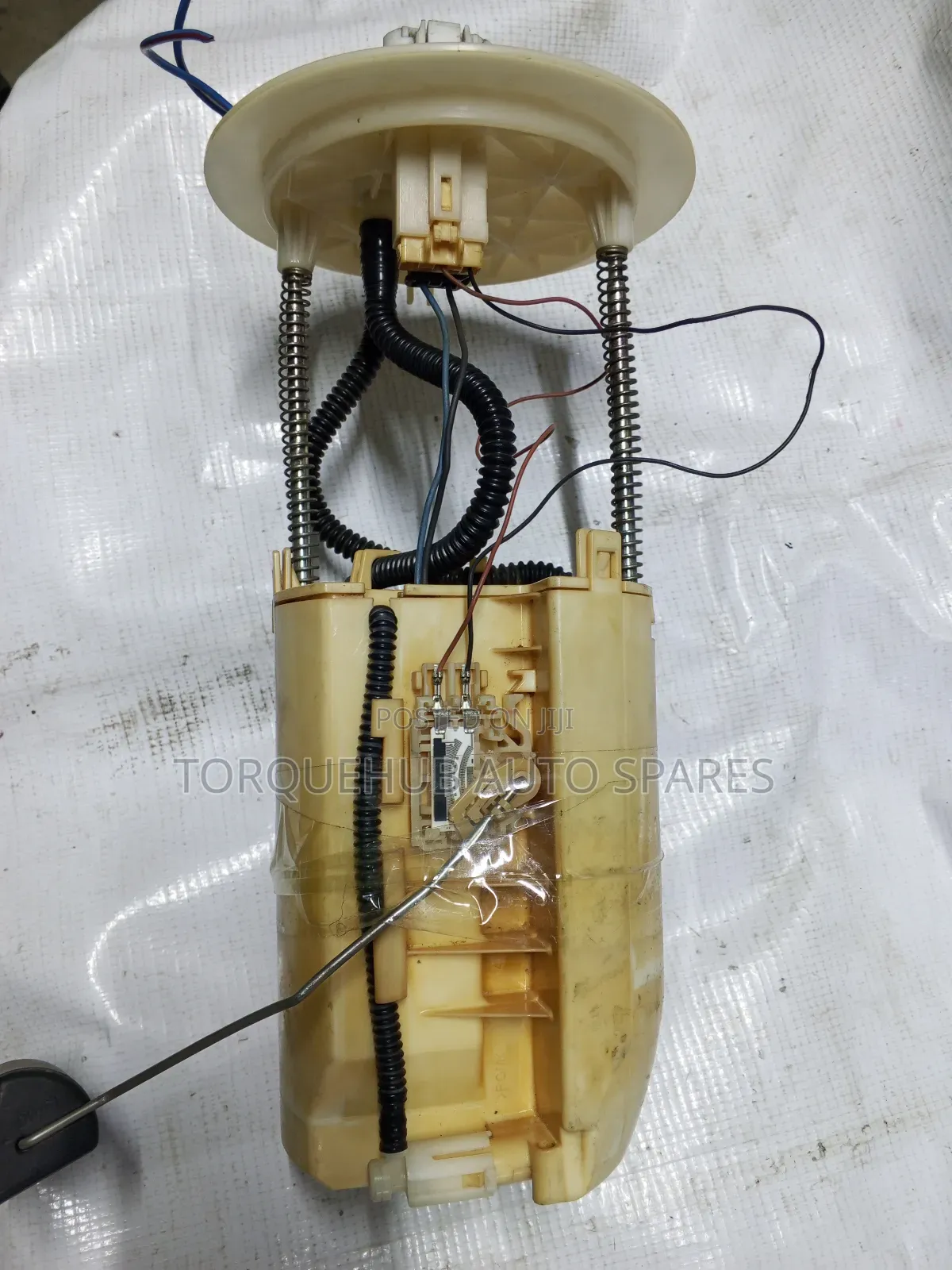 Toyota Hilux Petrol Fuel Pump