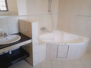 4bdrm Townhouse/Terrace in Karen for sale