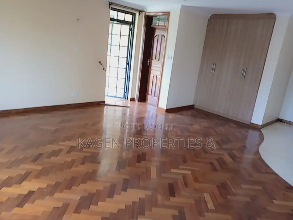 4bdrm Townhouse/Terrace in Karen for sale