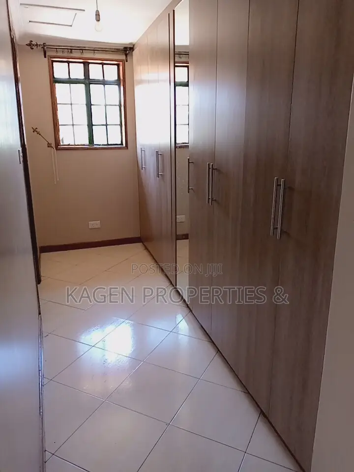 4bdrm Townhouse/Terrace in Karen for sale