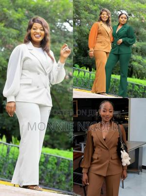 Classic Casual Ladies Suit - thumbnail 2