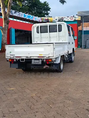 Selling Toyota Toyoace Automatic Diesel Double Cab