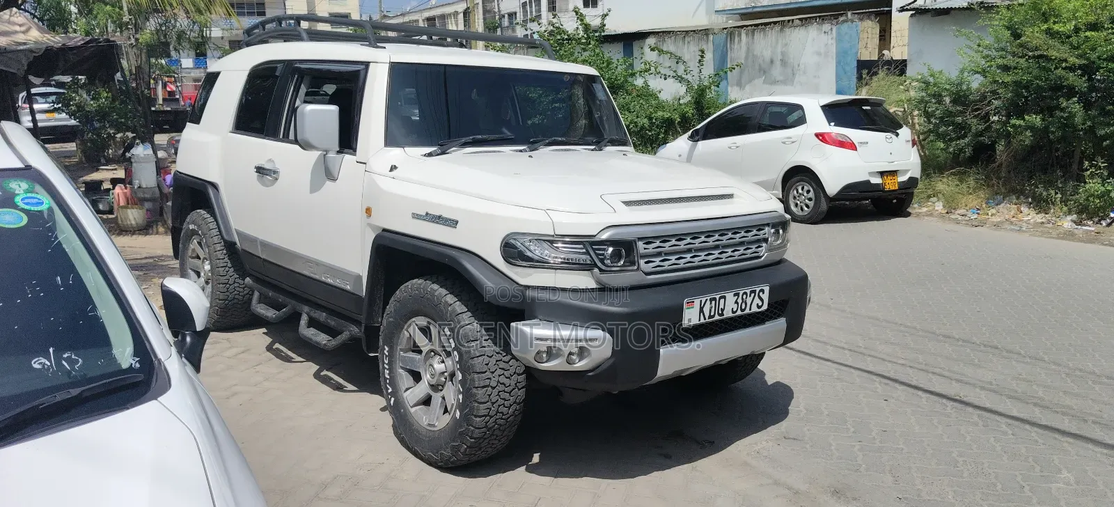Toyota FJ Cruiser 2017 White