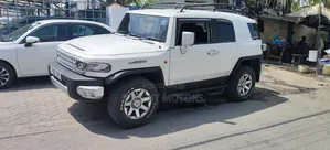Toyota FJ Cruiser 2017 White