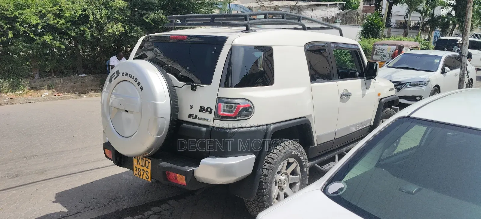Toyota FJ Cruiser 2017 White