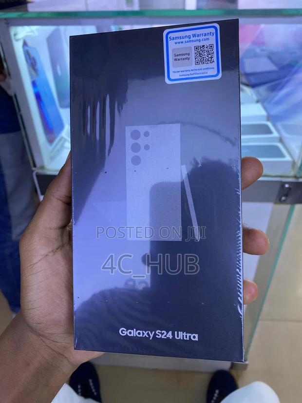 New Samsung Galaxy S24 Ultra 256 GB Black