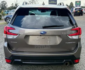 Subaru Forester 2018 Gray
