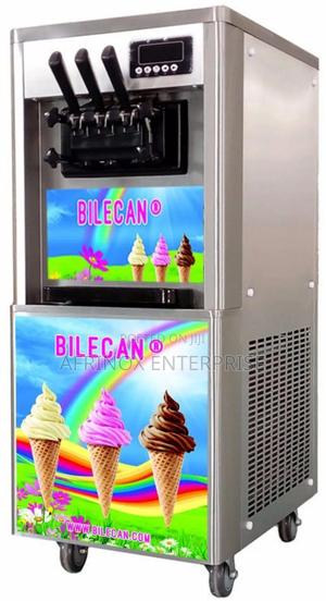 Ice Cream Maker – 3 Flavours, Soft Ice Creams - thumbnail 2