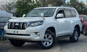 Toyota Land Cruiser Prado 2.8 2019 White