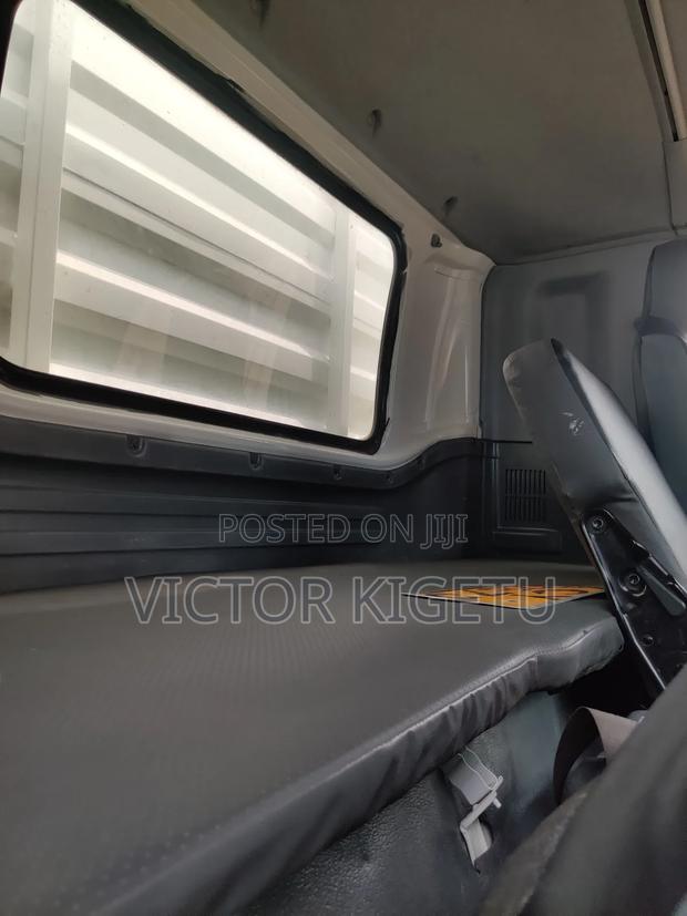 Isuzu Frr90 Covered Body - thumbnail 7