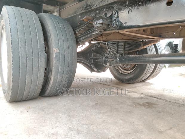Isuzu Frr90 Covered Body - thumbnail 11