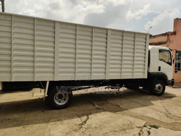 Isuzu Frr90 Covered Body - thumbnail 12