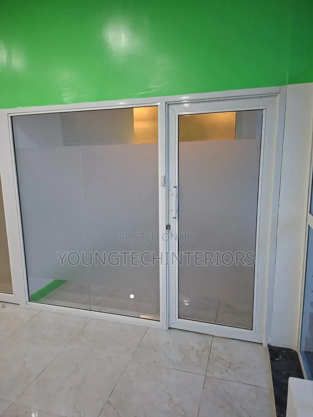 Aluminium Partition and With Swing Door