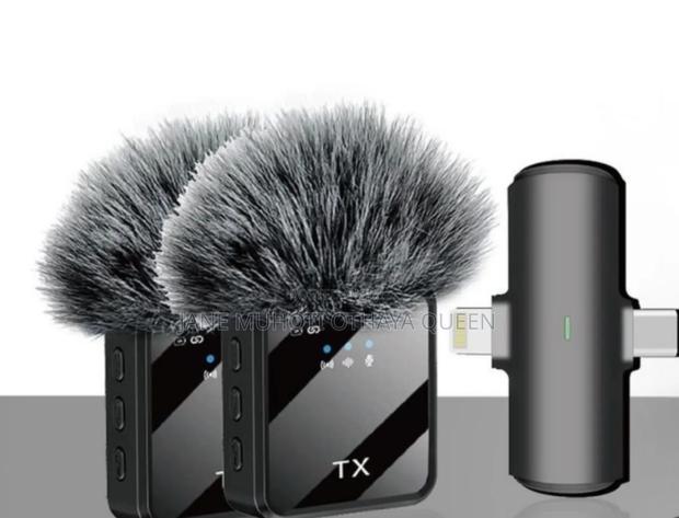 F15 -2 Wireless Lavalier Microphone