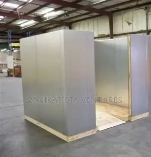 Custom-Built Cold Rooms for Commercial Use