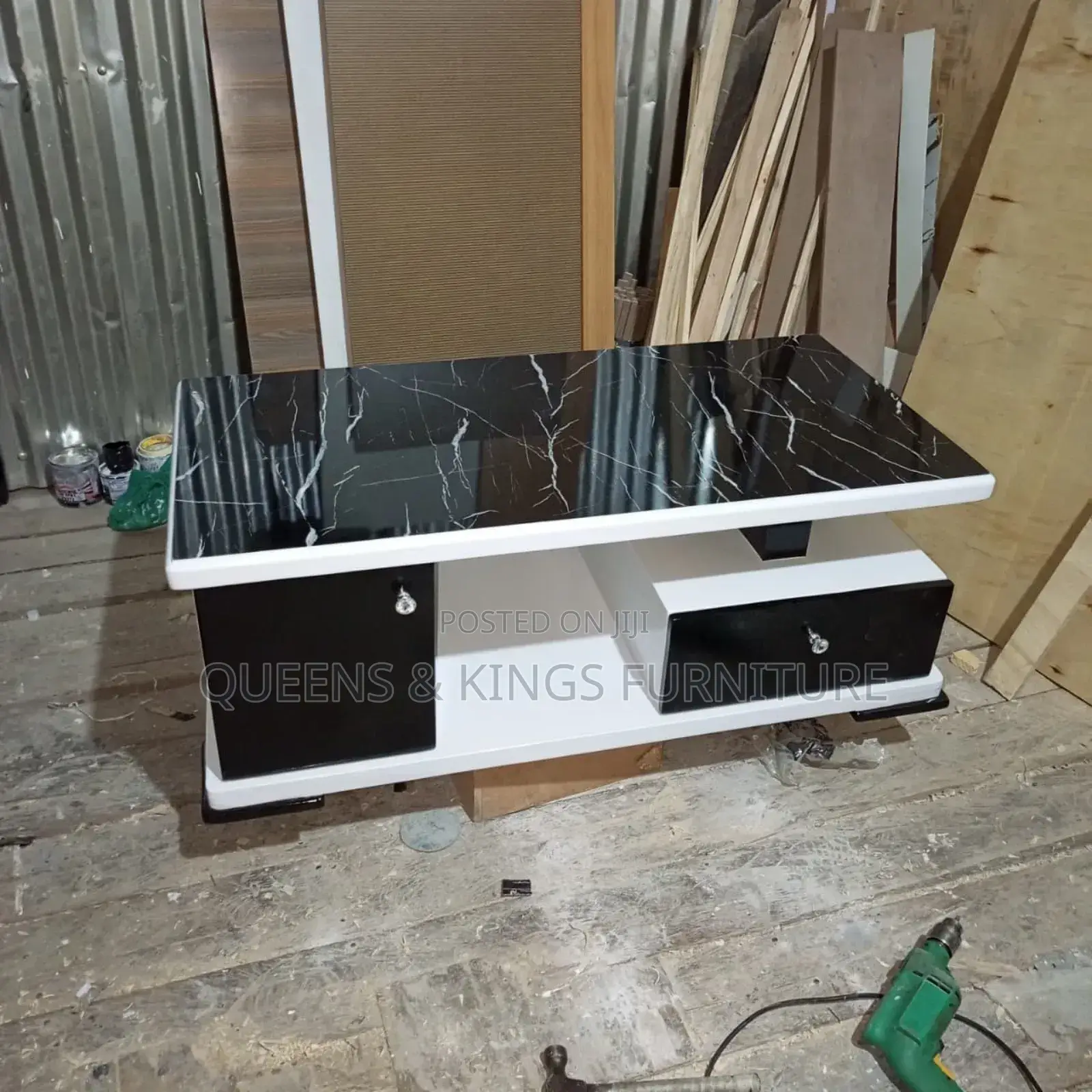 Morden Tv Stand With Strong-Fit Tv Up to 55inch