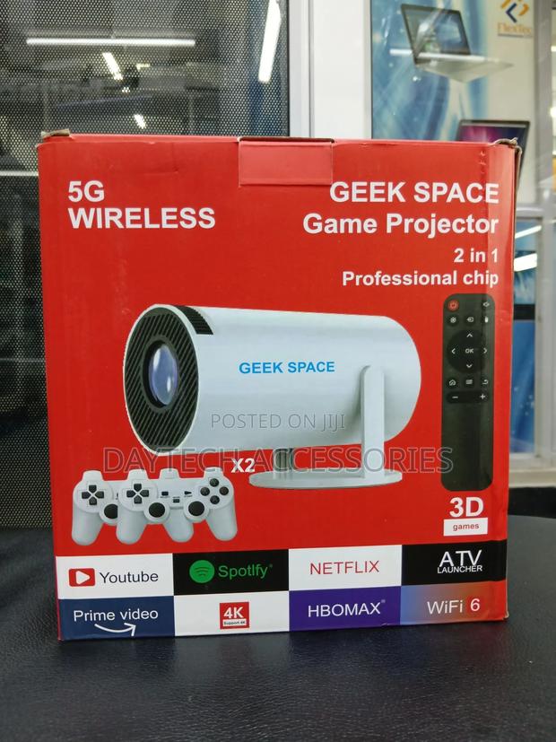 Geek Space Smart Projector Bundle for Gaming and Entertainment. - thumbnail 2