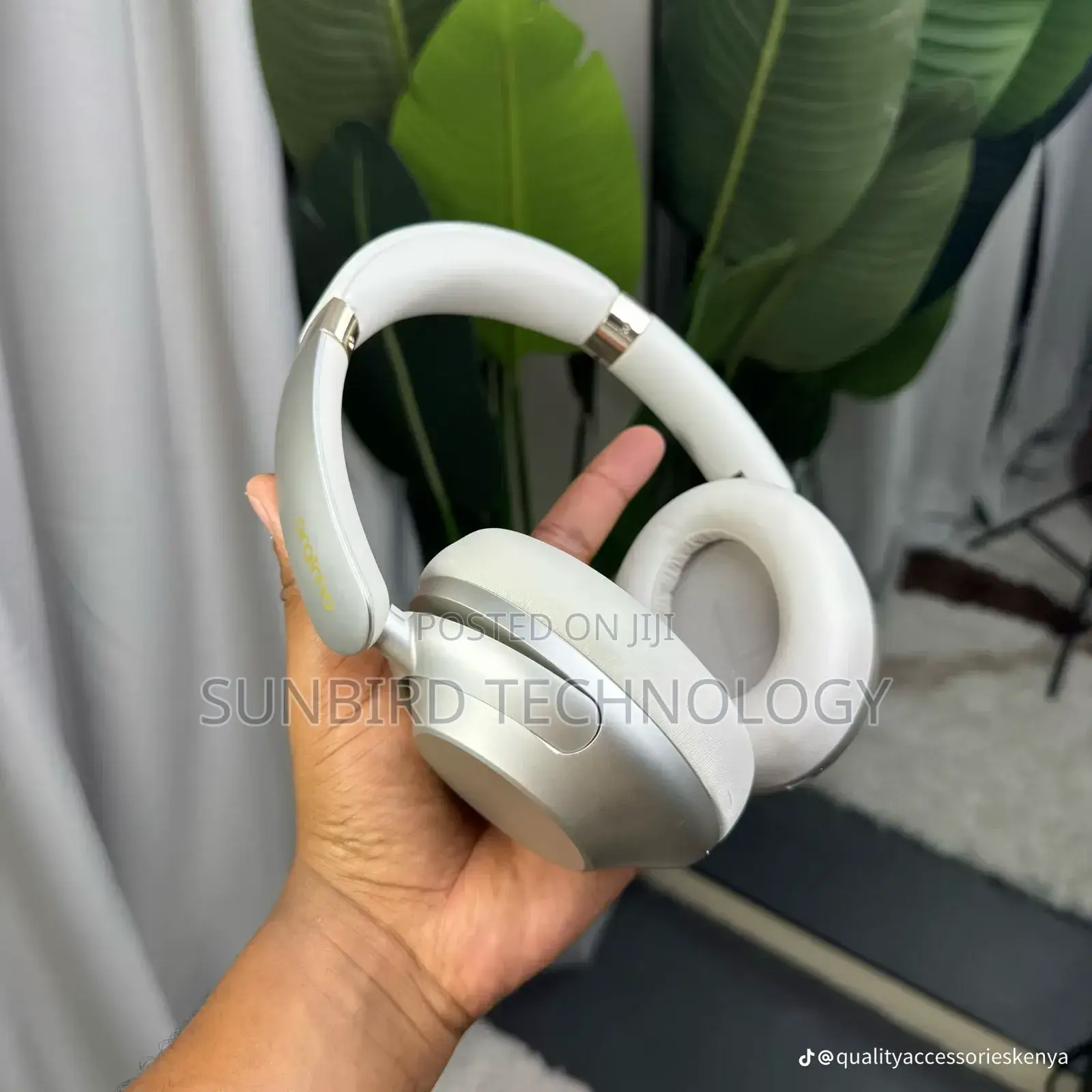 Boompop Pro Oraimo Ohp-917 Over-Ear Headphones.
