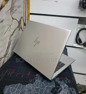 Laptop HP EliteBook 830 G9 16GB Intel Core I7 SSD 512GB