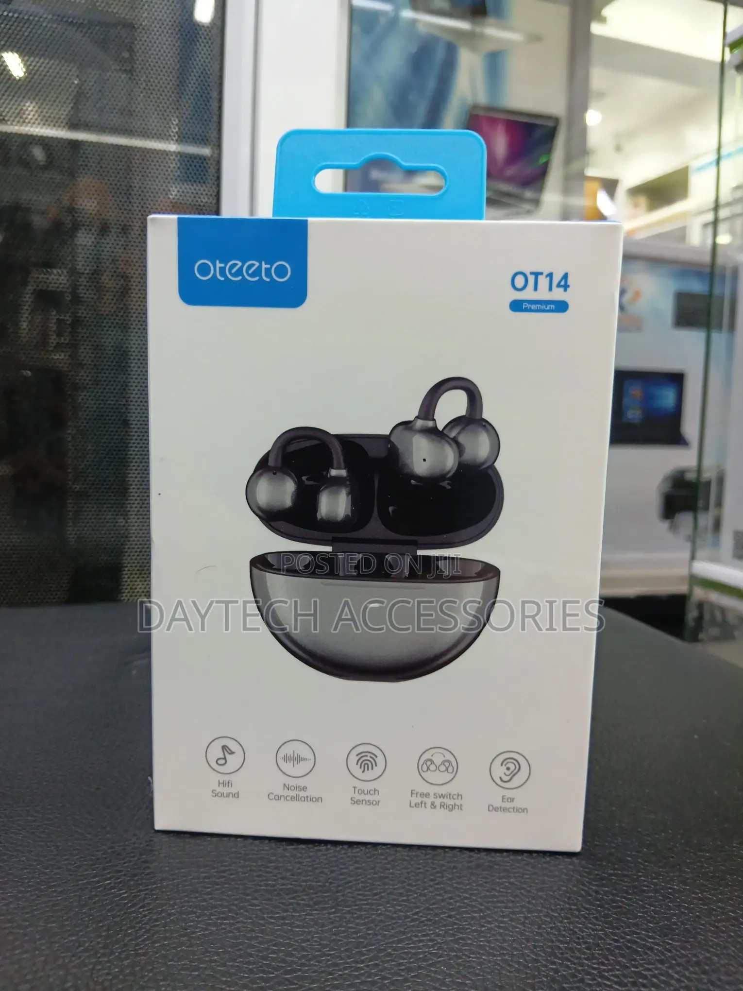 The Oteeto Ot14 Wireless Earbuds - Black
