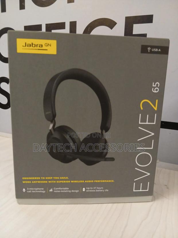 Jabra Evolve2 65 Wireless Headset With a Usb-a Connection.
