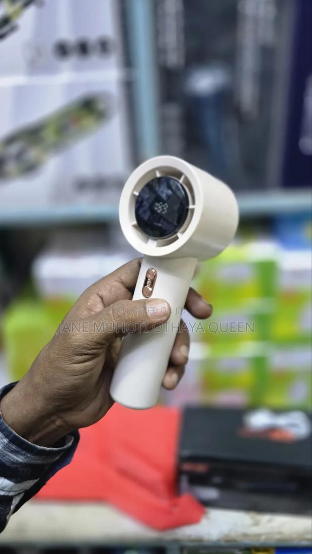 Turbo Handheld Fan