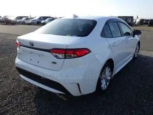 Toyota Corolla 2019 White