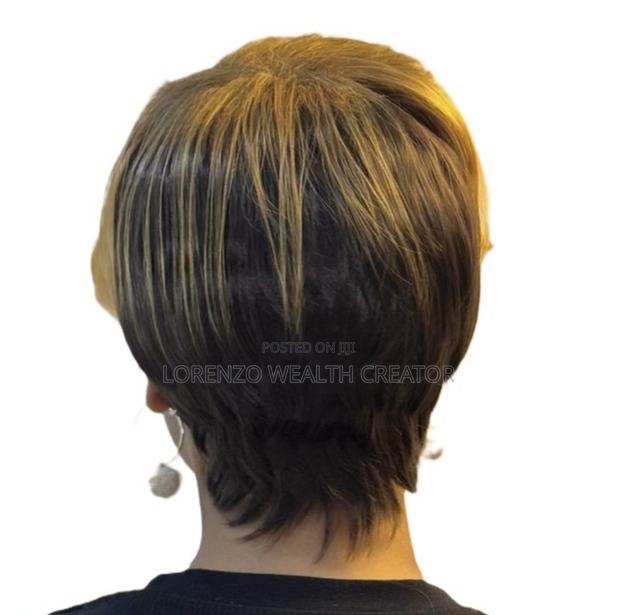 Blonde Short Bob Wig - thumbnail 5
