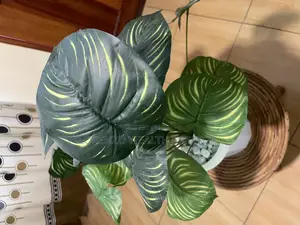 Artificial Flowers Decor With Stones Vase