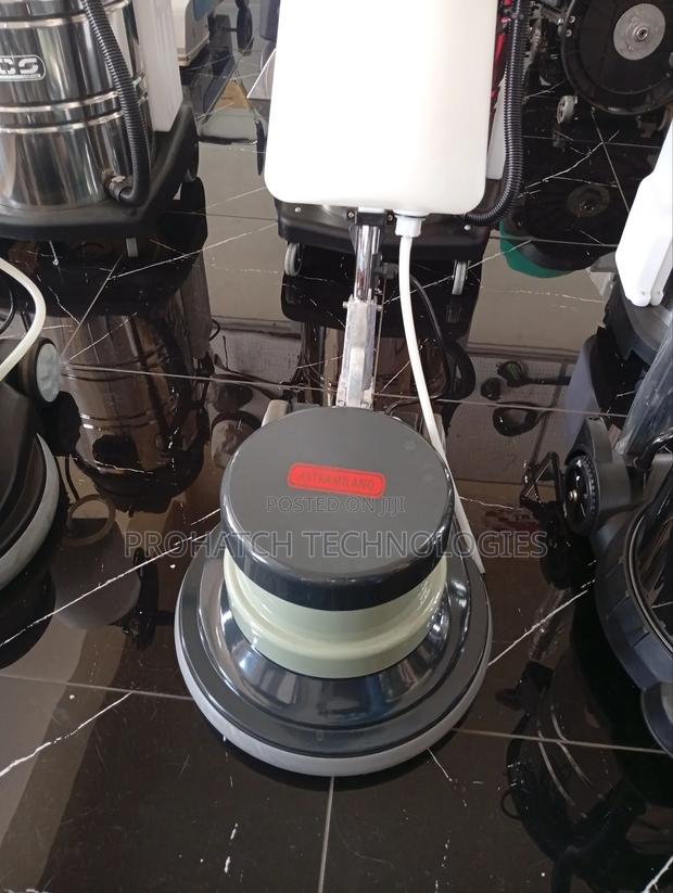 Commercial Astramilano Floor Scrubber