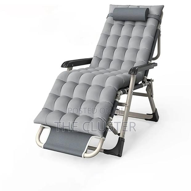 2 in 1 Foldable Chair/Bed With Cushion Colour Gray