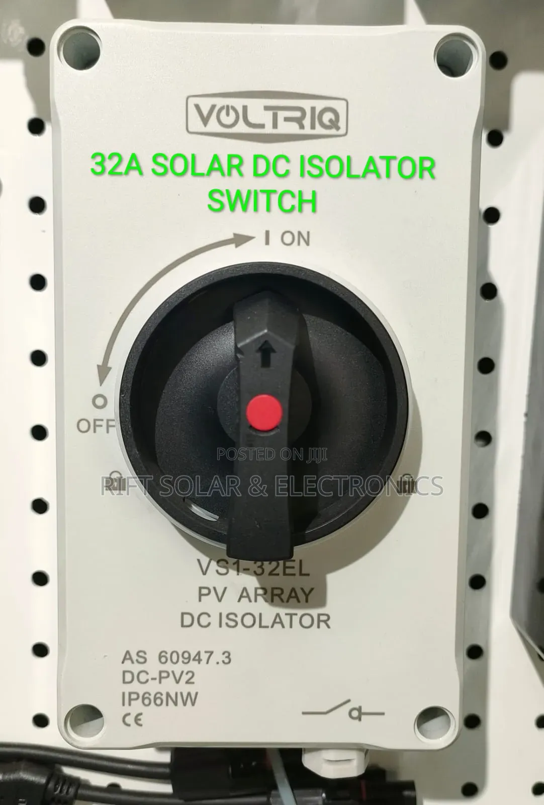 32 Amps Dc Solar Isolator Switch Suitable for 3kva to 5kva Systems