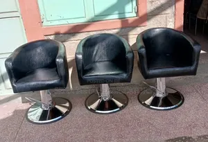 Kids Hydraulic Salon Chair.