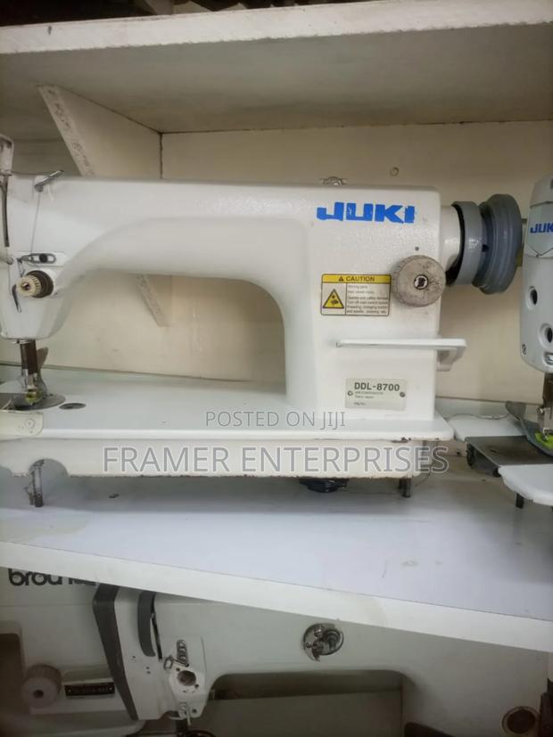 Indudtrial Sewing Machine - thumbnail 2