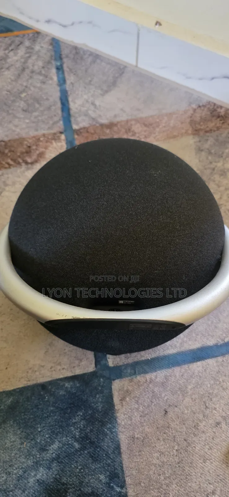 Harman Kardon Onyx Studio 8