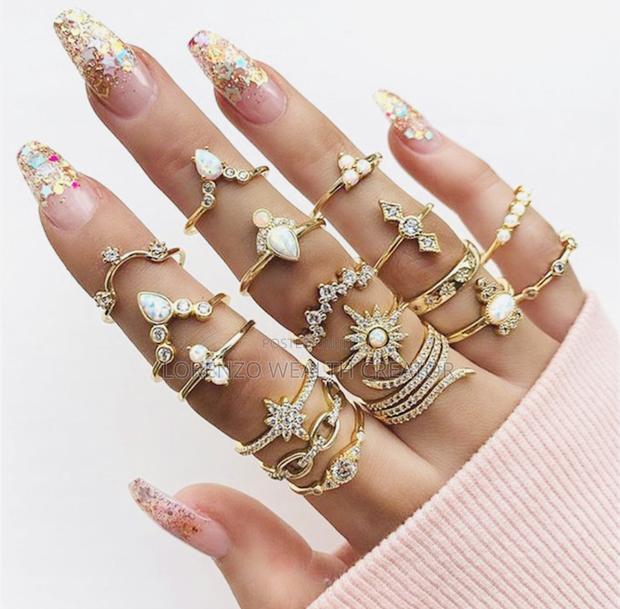Beautiful Swahili 17 Piece Ring Set - thumbnail 4