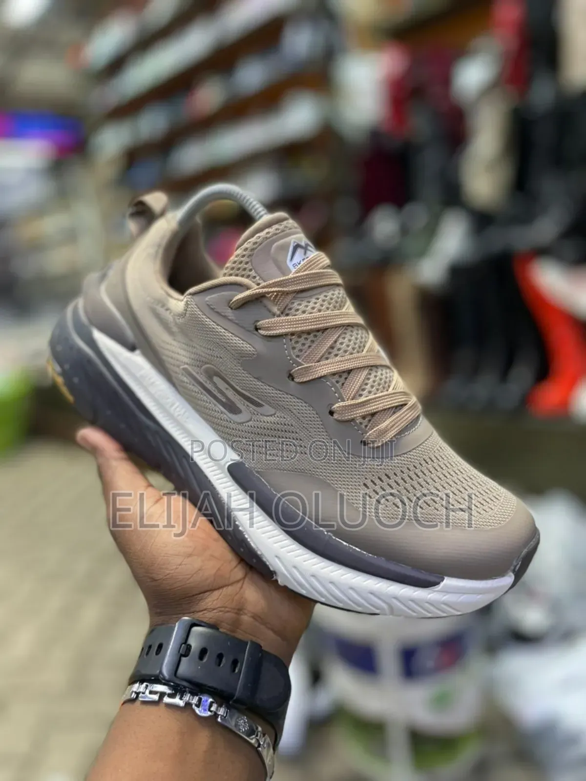 Skechers Runner/Trainer Shoes