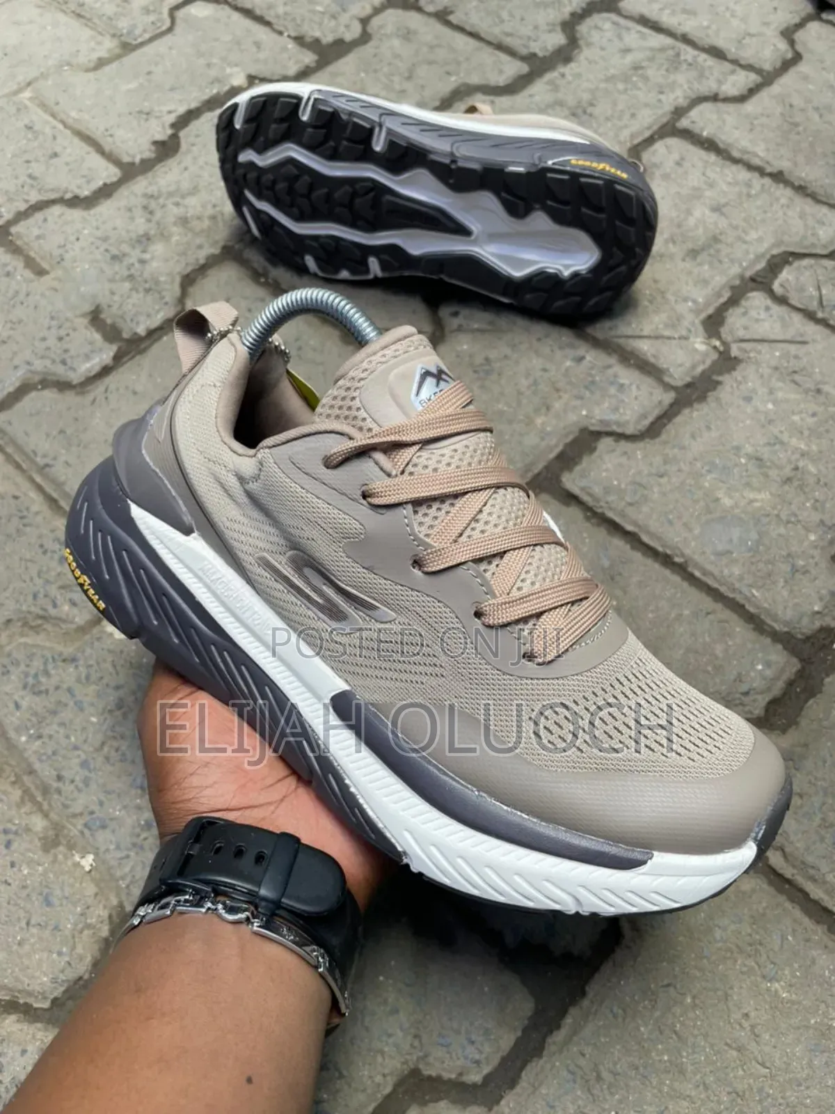 Skechers Runner/Trainer Shoes