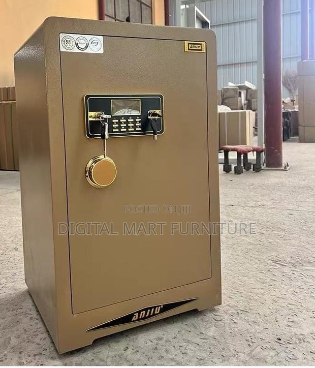 Brown 65kg Medium Safe Box - thumbnail 6