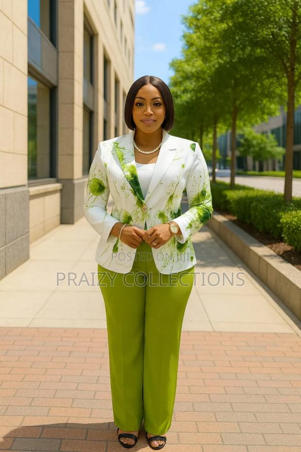 Statement 2-Piece Trouser Suit - thumbnail 2