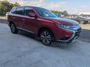 Mitsubishi Outlander 2019 Red