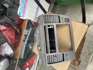 Nissan Tiida Vents