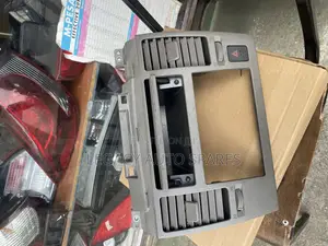 Nissan Tiida Vents
